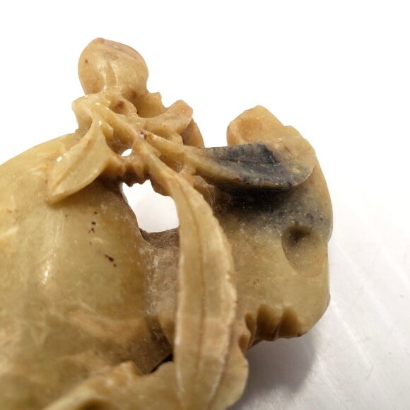 Authentic Vintage Chinese Carved Soapstone Small Brush/Ink Pot with Leaf Detail - Picture 5 of 6